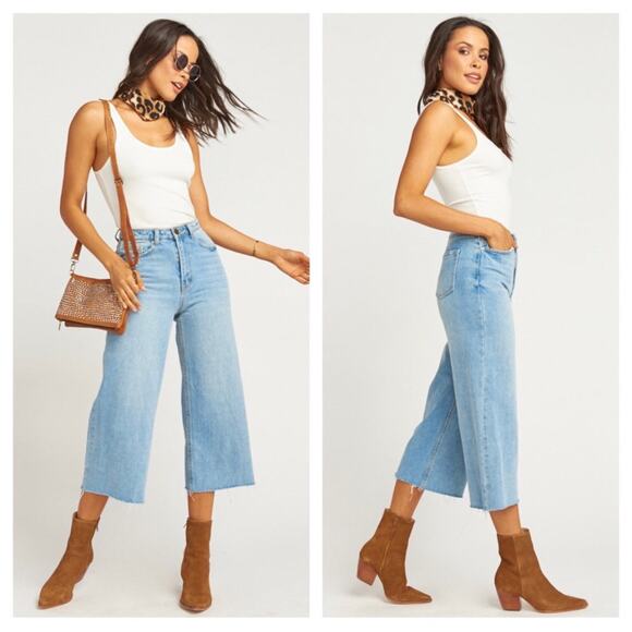 Show Me Your Mumu Indigo High Rise Cropped Wide Leg Jeans - Picture 1 of 12